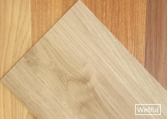 Wooden LVT Flooring 152.4mmX914.4mm Fire-Resistance And Water Proofed Dry Back